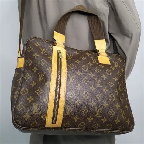 borsa a tracolla sac bosphore autentica louis vuitton iniziali|Borse Louis Vuitton Bosphore d'Occasione .